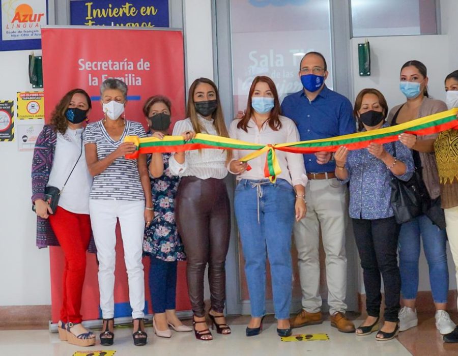 Inauguración de Sala TIC de las mujeres de Itagüí
