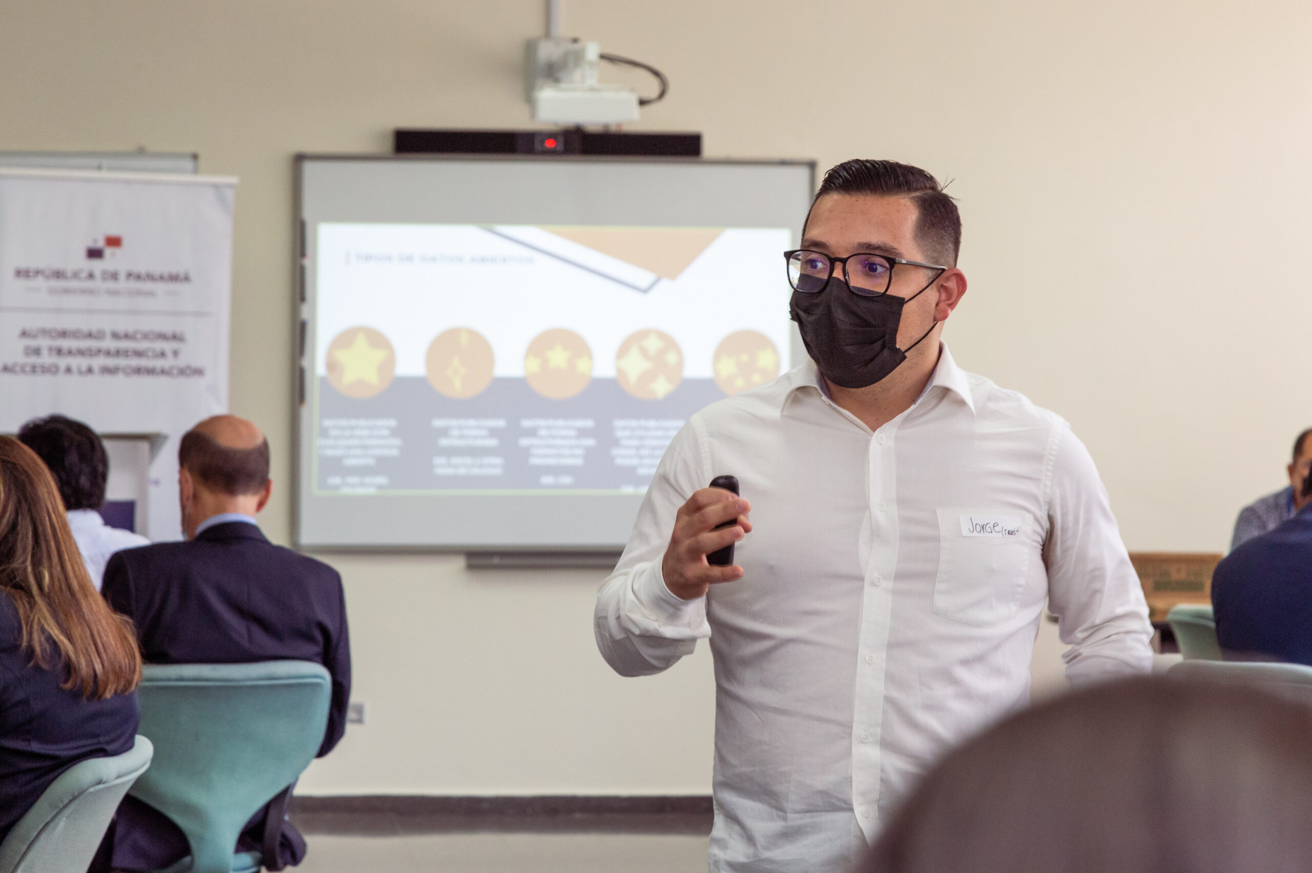 Jorge Umaña, Coordinador de Proyecto, en el taller “Modelo de Gobernanza para la Implementación del PIDA en Panamá”